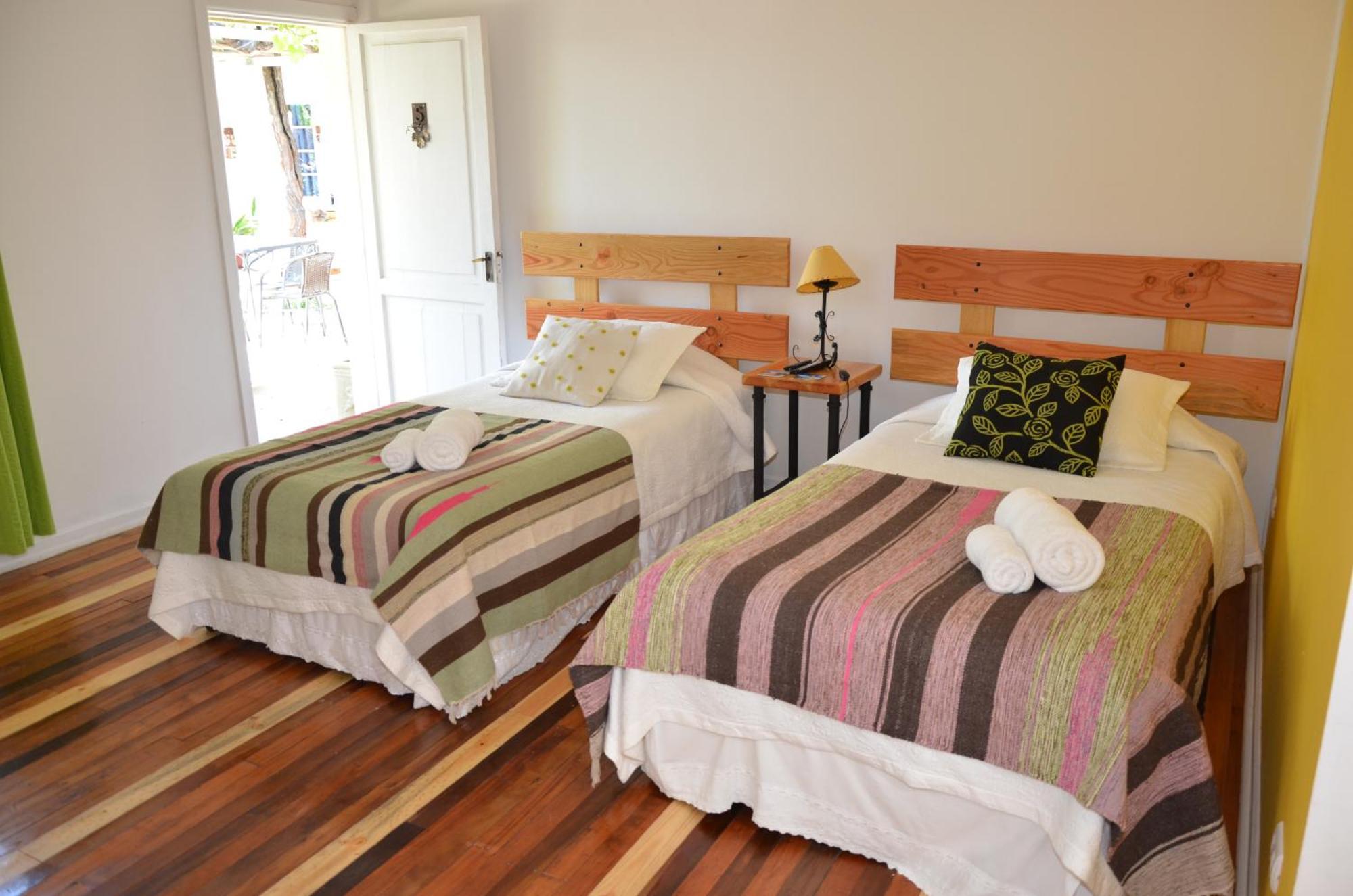 Hostal Petit Verdot Santa Cruz Room photo